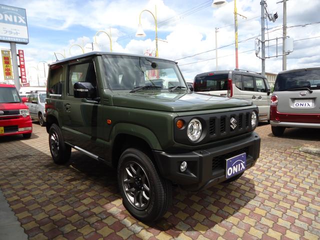 ジムニー ＸＣ　スズキセーフティーサポート　衝突軽減ブレーキ　誤発進抑制機能　ＬＥＤライト　ターボ　サイド＆カーテンエアバッグ　アイドリングストップ　クルコン　シートヒーター　リアソナー　届出済み未使用車（4枚目）