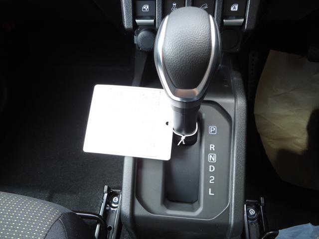 ジムニー ＸＣ　スズキセーフティーサポート　衝突軽減ブレーキ　誤発進抑制機能　ＬＥＤライト　ターボ　サイド＆カーテンエアバッグ　アイドリングストップ　クルコン　シートヒーター　リアソナー　届出済み未使用車（28枚目）