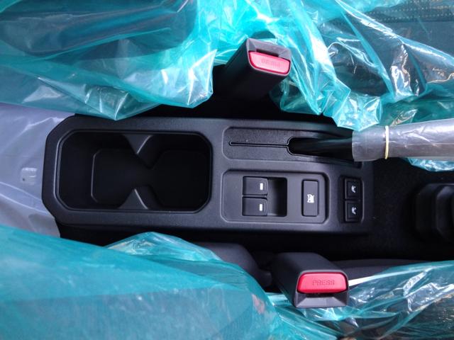 ジムニーノマド ＦＣ　スズキセーフティーサポート　衝突軽減ブレーキ　ＬＥＤライト　アイドリングストップ　アダプティブクルーズコントロール　シートヒーター　サイド＆カーテンエアバッグ　スマ－トキ－　アルミ　登録済み未使用車（33枚目）