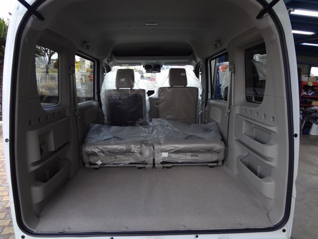 エブリイワゴン ＰＺターボスペシャル　スズキセーフティーサポート　衝突軽減ブレーキ　誤発進抑制機能　ＬＥＤライト　両側電動スライドドア＆左オートステップ　ハイルーフ　アイドリングストップ　スマ－トキ－　プッシュスタート　届出済み未使用車（47枚目）