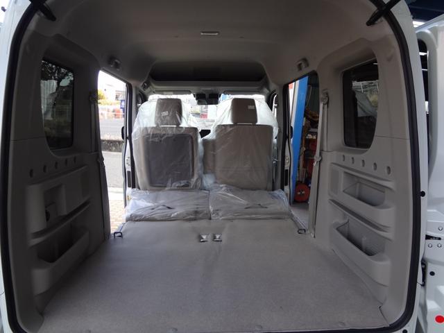 エブリイワゴン ＰＺターボスペシャル　スズキセーフティーサポート　衝突軽減ブレーキ　誤発進抑制機能　ＬＥＤライト　両側電動スライドドア＆左オートステップ　ハイルーフ　アイドリングストップ　スマ－トキ－　プッシュスタート　届出済み未使用車（49枚目）