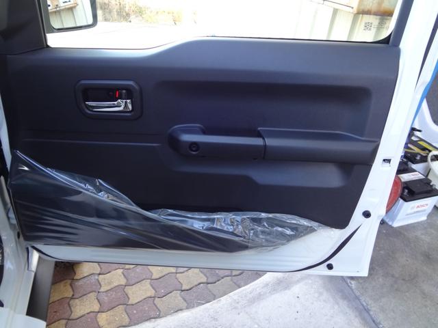 ジムニーノマド ＦＣ　スズキセーフティーサポート　衝突軽減ブレーキ　ＬＥＤライト　アダプティブクルーズコントロール　アイドリングストップ　シートヒーター　リアソナー　スマ－トキ－　プッシュスタート　登録済み未使用車（18枚目）