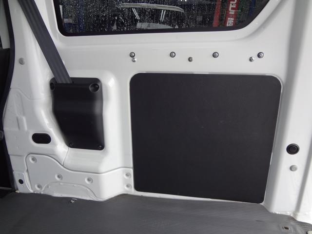 アクティバン ＳＤＸ　１年間走行距離無制限保証　両側スライドドア　ハイルーフ　Ｗエアバック　オートマ　エアコン　パワステ　フロントパワーウインドウ　キーレス　プライバシーガラス　禁煙車（45枚目）