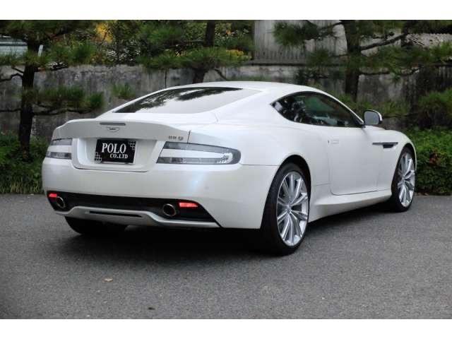 アストンマーティン ＤＢ９