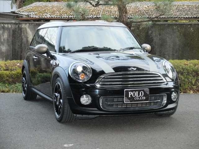MINI クーパー クラブマン ボンドストリートパッケージ ワンオーナー 禁煙車 黒革スポーツシート シートヒーター クロームラインインテリア ボンネットストライプ 純正17インチアロイホイール(58枚目)