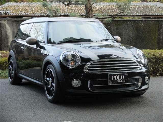 MINI クーパー クラブマン ボンドストリートパッケージ ワンオーナー 禁煙車 黒革スポーツシート シートヒーター クロームラインインテリア ボンネットストライプ 純正17インチアロイホイール(59枚目)