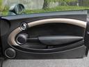 クーパー クラブマン ボンドストリートパッケージ ワンオーナー 禁煙車 黒革スポーツシート シートヒーター クロームラインインテリア ボンネットストライプ 純正17インチアロイホイール(36枚目)