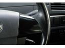 良質な中古車をお探しなら、大阪高槻の弊社にお任せ下さい。経験豊富なプロの目で厳選した、高品質かつお買得な車両を取り揃えております。ご購入後も万全なサポート体制で、安心充実のカーライフをご提供致します。
