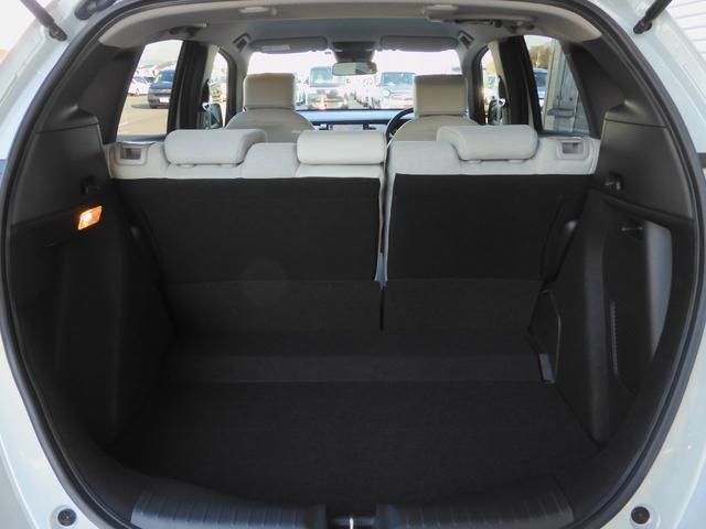 e:HEVホーム 当社デモカー ETC フルセグ リアカメラ スマートキー LEDライト 衝突被害軽減ブレーキ(23枚目)