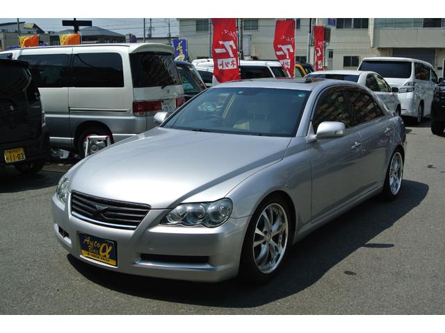 300Gプレミアム 純正HDDナビ 本革 サンルーフ(4枚目)