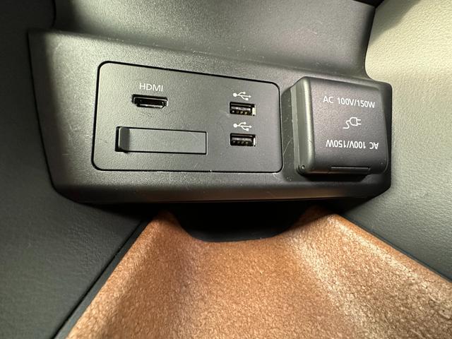 ＭＸ－３０ロータリーＥＶ エディションＲ　純正ＳＤナビ・ＴＶ　ＢＯＳＥサウンド　全方位カメラ　衝突被害軽減ブレーキ　ＬＫＡ　ＡＨＢ　ＢＳＭ　ＥＴＣ　ハーフレザーパワーシート　シートヒーター　純正１８インチＡＷ　Ｃソナー　ＬＥＤヘッドライト（49枚目）