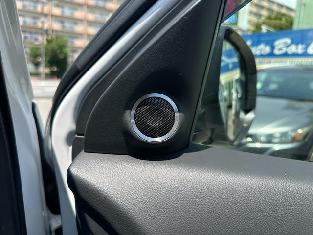 アウトランダーＰＨＥＶ Ｇプレミアムパッケージ　純正メモリーナビ　Ｂカメラ　ロックフォード　黒革パワーシート　ドラレコ　衝突被害軽減Ｂ　レーダークルーズ　ＬＫＡ　シートヒーター　ＥＴＣ　ＬＥＤヘッドライト　純正１８インチＡＷ　１５００Ｗ電源（49枚目）