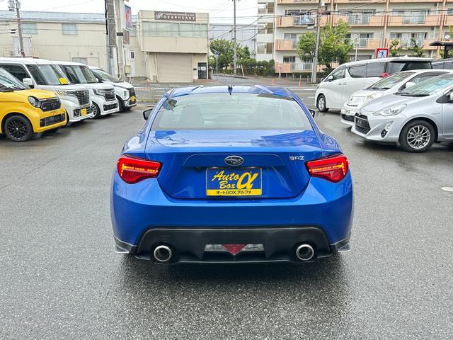 ＢＲＺ Ｓ　ワンオーナー　６ＭＴ　純正７ｉｎワイドナビ・フルセグＴＶ　ハーフレザーシート　ＨＩＤヘッドライト　ＬＥＤフォグライト　純正１７ｉｎアルミ　ＴＲＣ　ＥＴＣ　ヴァレンティンテールライト（12枚目）