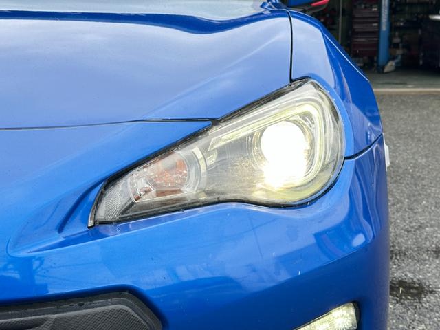 ＢＲＺ Ｓ　ワンオーナー　６ＭＴ　純正７ｉｎワイドナビ・フルセグＴＶ　ハーフレザーシート　ＨＩＤヘッドライト　ＬＥＤフォグライト　純正１７ｉｎアルミ　ＴＲＣ　ＥＴＣ　ヴァレンティンテールライト（15枚目）