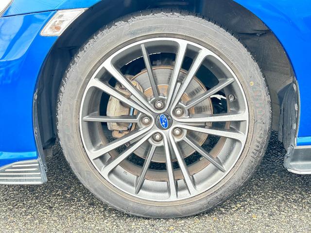 ＢＲＺ Ｓ　ワンオーナー　６ＭＴ　純正７ｉｎワイドナビ・フルセグＴＶ　ハーフレザーシート　ＨＩＤヘッドライト　ＬＥＤフォグライト　純正１７ｉｎアルミ　ＴＲＣ　ＥＴＣ　ヴァレンティンテールライト（22枚目）