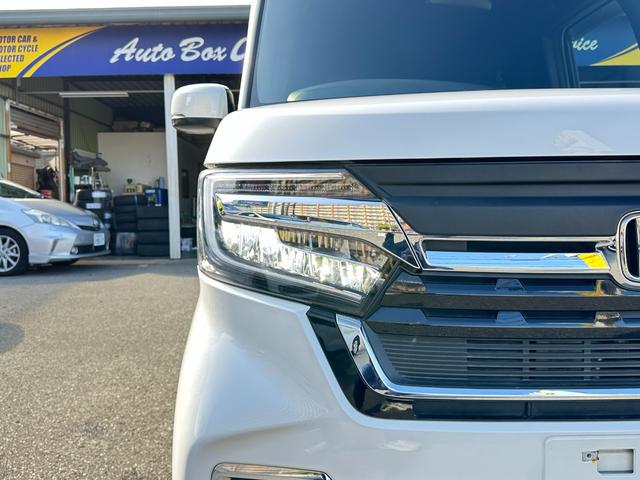 Ｎ－ＢＯＸカスタム Ｌターボ　ホンダセンシング　社外メモリーナビ・フルセグＴＶ　バックカメラ　両側パワースライド　ハーフレザーシート　ＬＥＤヘッドライト・ＬＥＤフォグ　ＬＫＡ・ＴＲＣ・ＥＴＣ　無限フロントグリル　ライトレベライザー（14枚目）