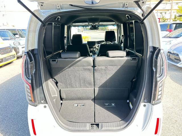 Ｎ－ＢＯＸカスタム Ｌターボ　ホンダセンシング　社外メモリーナビ・フルセグＴＶ　バックカメラ　両側パワースライド　ハーフレザーシート　ＬＥＤヘッドライト・ＬＥＤフォグ　ＬＫＡ・ＴＲＣ・ＥＴＣ　無限フロントグリル　ライトレベライザー（27枚目）