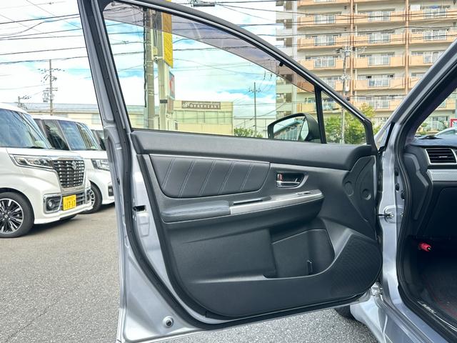 レヴォーグ １．６ＧＴ－Ｓアイサイト　社外メモリーナビ・フルセグＴＶ　バックモニター　ＦＯＣＡＬスピーカー　純正１８インチＡＷ　衝突被害軽減ブレーキ　レーダークルーズコントロール　パドルシフト　ＥＴＣ　前後ドライブレコーダー　スマートキー（24枚目）
