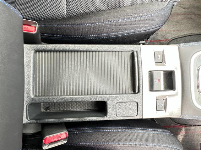 レヴォーグ １．６ＧＴ－Ｓアイサイト　社外メモリーナビ・フルセグＴＶ　バックモニター　ＦＯＣＡＬスピーカー　純正１８インチＡＷ　衝突被害軽減ブレーキ　レーダークルーズコントロール　パドルシフト　ＥＴＣ　前後ドライブレコーダー　スマートキー（39枚目）