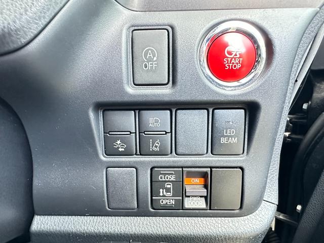 ヴォクシー ＺＳ　Ｇ’ｓ　純正８ｉｎメモリーナビＴＶ　Ｂカメラ　パワースライド　トヨタセーフティセンス　ＬＫＡ　ＴＲＣ　ＥＴＣ　Ｇ‘ｓ専用ハーフレザーシート　Ｇ‘ｓ専用１８インチＡＷ　オートハイビーム　ＬＥＤヘッドライト（41枚目）