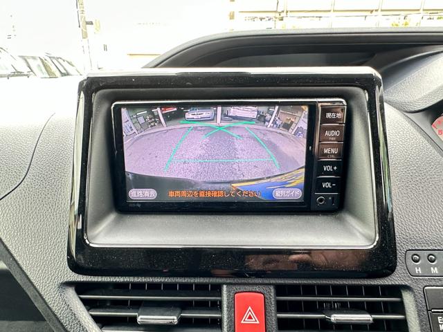 ヴォクシー ＺＳ　ＧＲスポーツ　純正メモリーナビＴＶ　バックカメラ　両側パワースライドドア　トヨタセーフティセンス　ＧＲ専用ハーフレザーシート　ＬＫＡ・ＴＲＣ・ＥＴＣ　クルーズＣ　純正１８ｉｎＡＷ　ＬＥＤライト・ＬＥＤフォグ（36枚目）