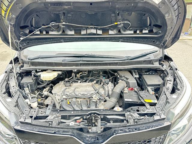 ヴォクシー ＺＳ　ＧＲスポーツ　純正メモリーナビＴＶ　バックカメラ　両側パワースライドドア　トヨタセーフティセンス　ＧＲ専用ハーフレザーシート　ＬＫＡ・ＴＲＣ・ＥＴＣ　クルーズＣ　純正１８ｉｎＡＷ　ＬＥＤライト・ＬＥＤフォグ（46枚目）
