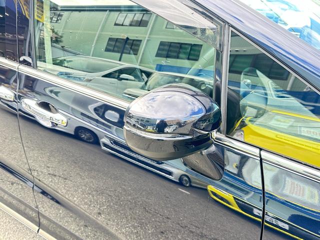 オデッセイ アブソルート・２０ｔｈアニバーサリー　純正８ｉｎメモリーナビ　バックカメラ　両側パワースライドドア　ＬＥＤヘッドライト　フォグライト　ハーフレザーシート　クルーズコントロール　ＣＴＢＡ　ＴＲＣ　ＥＴＣ　アイドリングストップ　パワーシート（17枚目）