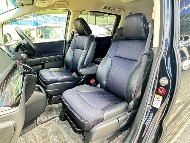 オデッセイ アブソルート・２０ｔｈアニバーサリー　純正８ｉｎメモリーナビ　バックカメラ　両側パワースライドドア　ＬＥＤヘッドライト　フォグライト　ハーフレザーシート　クルーズコントロール　ＣＴＢＡ　ＴＲＣ　ＥＴＣ　アイドリングストップ　パワーシート（28枚目）