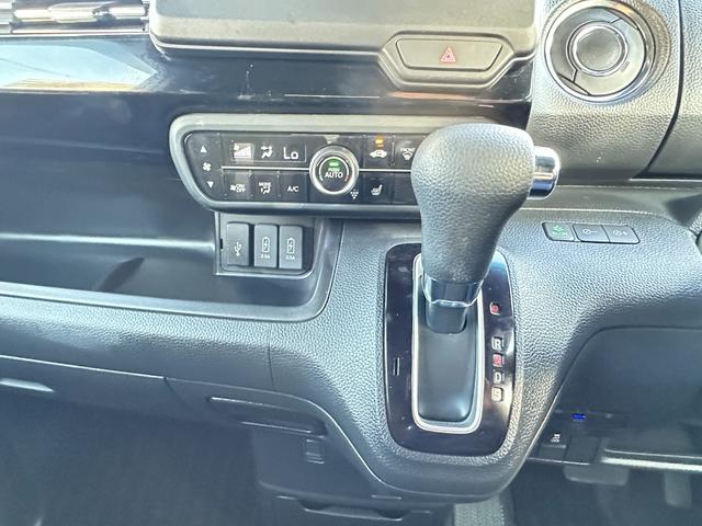 N-BOXカスタム L 純正メモリーナビTV Bカメラ ナビ連動ドラレコ パワースライドドア LKA TRC ETC LEDヘッドライト LEDフォグ 純正14inAW プッシュスタート スマートキー(35枚目)