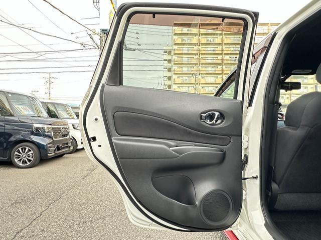 ノート ｅ－パワーニスモ　純正メモリーナビ　フルセグＴＶ　アラウンドビューカメラ　エマージェンシーブレーキ　デジタルインナーミラー　ＬＥＤヘッドライト　ＬＥＤフォグライト　ＬＫＡ　ＴＲＣ　ＥＴＣ　クリアランスソナー（26枚目）