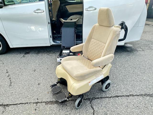 アルファード 2.5X 脱着式サイドリフトアップシート 純正9インチメモリーナビTV 純正フFDモニター Bモニター 両側パワースライド ETC ウッドコンビハンドル Cソナー 純正16AW LEDヘッドライト フォグライト(34枚目)