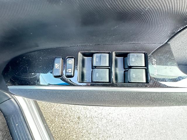 エスティマハイブリッド アエラス　純正メモリーナビ　フルセグＴＶ　バックカメラ　両側パワースライドドア　パワーバックドア　ＬＥＤヘッドライト　ＬＥＤフォグ　ドライブレコーダー　トヨタセーフティーセンス　プッシュスタート　スマートキー（32枚目）