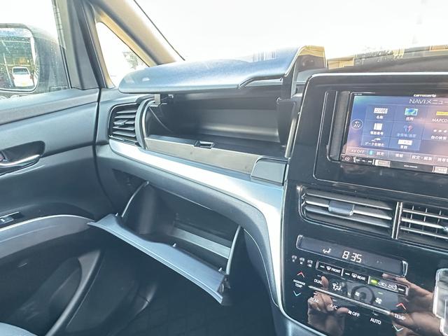 エスティマハイブリッド アエラス　純正メモリーナビ　フルセグＴＶ　バックカメラ　両側パワースライドドア　パワーバックドア　ＬＥＤヘッドライト　ＬＥＤフォグ　ドライブレコーダー　トヨタセーフティーセンス　プッシュスタート　スマートキー（48枚目）