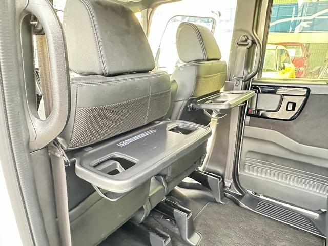 Ｎ－ＢＯＸカスタム Ｌターボ　４ＷＤ　ターボ　純正メモリーナビ　Ｂカメラ　両側Ｐスライド　前後ドラレコ　レーダークルーズ　ハーフレザー　ＬＫＡ　ＴＲＣ　ＥＴＣ　電動パーキング　シートヒーター　ＬＥＤヘッドライト　ＬＥＤフォグライト（30枚目）