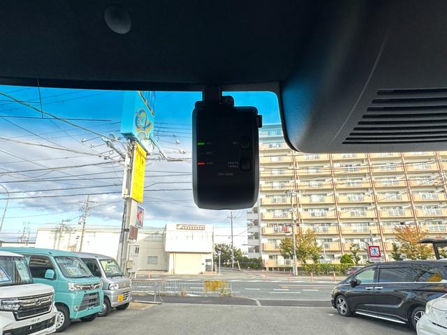 Ｎ－ＢＯＸカスタム Ｌターボ　４ＷＤ　ターボ　純正メモリーナビ　Ｂカメラ　両側Ｐスライド　前後ドラレコ　レーダークルーズ　ハーフレザー　ＬＫＡ　ＴＲＣ　ＥＴＣ　電動パーキング　シートヒーター　ＬＥＤヘッドライト　ＬＥＤフォグライト（48枚目）