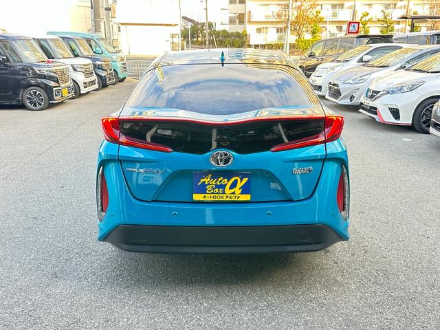 TOYOTA PRIUS PHV A