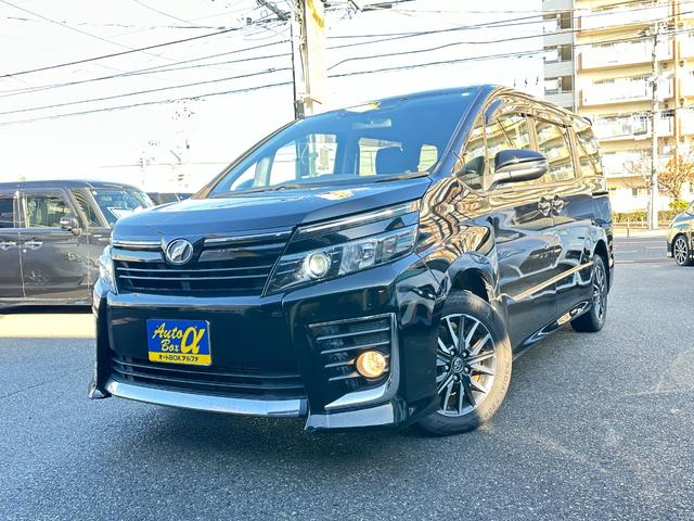 ヴォクシー ＺＳ　アルパイン９ｉｎメモリーナビ　フルセグＴＶ　アルパインフリップダウンモニター　両側パワースライド　車椅子仕様車（スロープタイプ）　ＬＥＤヘッドライト　フォグライト　ＴＲＣ　ＥＴＣ　アイドリングストップ（8枚目）