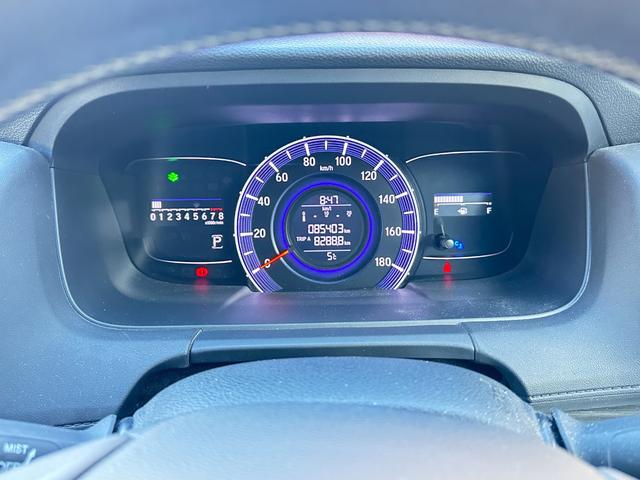 オデッセイ アブソルート・２０ｔｈアニバーサリー　あんしんパッケージ　純正８ｉｎメモリーナビＴＶ　バックカメラ　後席ＦＤモニター　両側パワースライド　前後ドラレコ　ＬＥＤライト　フォグ　ハーフレザーパワーシート　クルーズＣ　ＣＴＢＡ　ＴＲＣ　ＥＴＣ（38枚目）