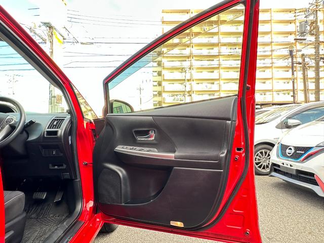 プリウスアルファ Ｓツーリングセレクション　イクリプス９ｉｎメモリーナビＴＶ　バックカメラ　ＬＥＤライト　ＬＥＤフォグ　社外１７ｉｎアルミ　クリアランスソナー　ドラレコ　ステアリングスイッチ　プッシュスタート　スマートキー　ＴＲＣ　ＥＴＣ（25枚目）