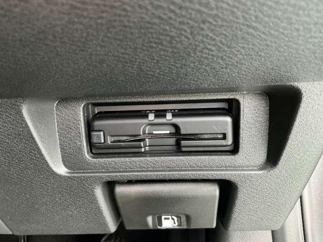 ノート 1.2 X 当社元試乗車 ナビ HDMI Bluetooth ETC リアカメラ 衝突被害軽減ブレ-キ ETC付 禁煙車 LEDヘッドライト レーンアシスト インテリジェントキー ワンオーナー ドラレコ アイドリングストップ 整備記録簿 盗難防止システム ワンセグTV(10枚目)