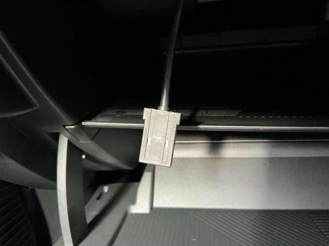 ノート 1.2 X 当社元試乗車 ナビ HDMI Bluetooth ETC リアカメラ 衝突被害軽減ブレ-キ ETC付 禁煙車 LEDヘッドライト レーンアシスト インテリジェントキー ワンオーナー ドラレコ アイドリングストップ 整備記録簿 盗難防止システム ワンセグTV(11枚目)