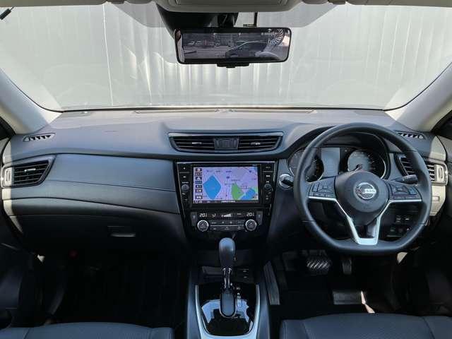 エクストレイル 2.0 20Xi 2列車 4WD プロパイロット ナビ アップルカープレイ セキュリティ リアカメラ 追従クルーズ LED ドライブレコーダ インテリジェントキー LDW サイドカメラ ETC Aストップ AAC ナビ&TV メモリーナビ キーフリー アルミホイール ABS(3枚目)