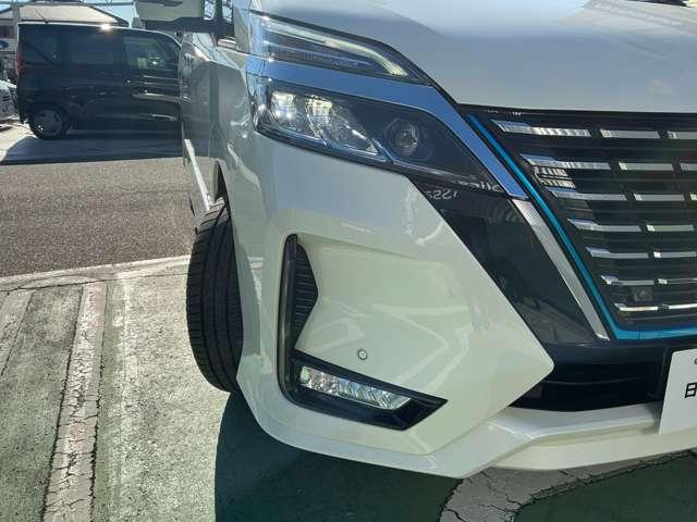 セレナ e-パワー ハイウェイスターV ワンオーナー ナビ シートヒーター ハンドルヒーター プロパイロット アラウンドビューモニター ブラインドスポットモニター 前後ドラレコ ハンズフリースライドドア(17枚目)