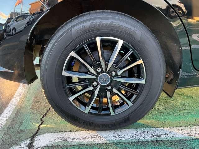 ノート １．２　Ｘ　ナビ　Ｂｌｕｅｔｏｏｔｈ　レーダーブレーキサポート　ＥＴＣ搭載　スマトキー　セキュリティーアラーム　キーレス　運転席助手席エアバッグ　ナビＴＶ　ワンセグ　バックカメラ　エアコン　パワーウィンドウ　パワーステアリング　ＡＢＳ（14枚目）