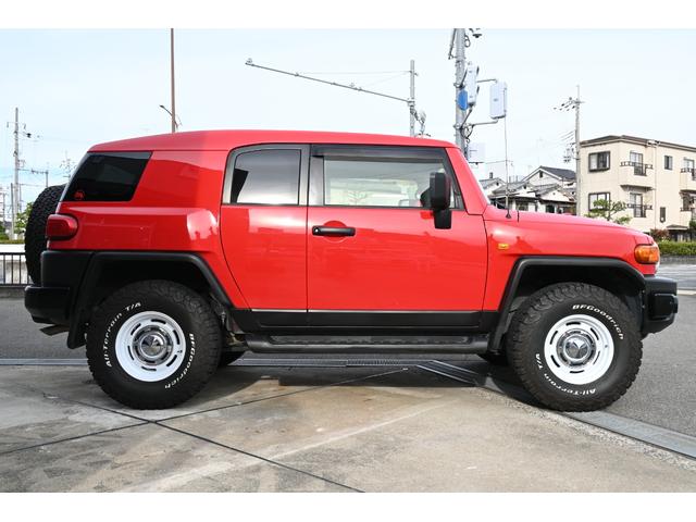 FJクルーザー レッドカラーパッケージ 新品16インチアルミホイール フルセグナビ 前後ドラレコナビ連動 バックカメラ USバンパー フォグランプ BFGタイヤ フロントリフトアップ(25枚目)