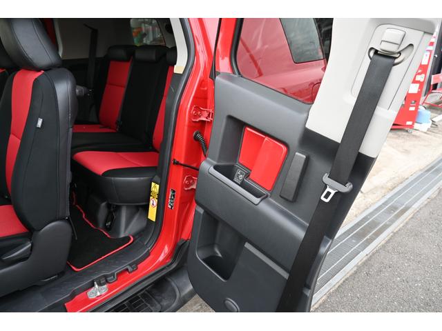 FJクルーザー レッドカラーパッケージ 新品16インチアルミホイール フルセグナビ 前後ドラレコナビ連動 バックカメラ USバンパー フォグランプ BFGタイヤ フロントリフトアップ(28枚目)