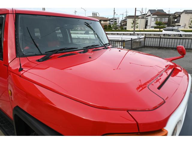 FJクルーザー レッドカラーパッケージ 新品16インチアルミホイール フルセグナビ 前後ドラレコナビ連動 バックカメラ USバンパー フォグランプ BFGタイヤ フロントリフトアップ(35枚目)