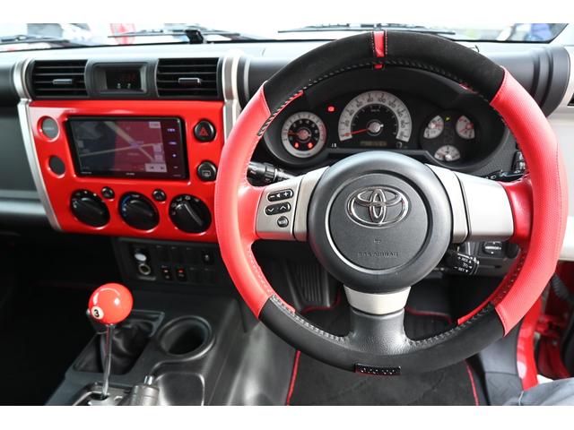 FJクルーザー レッドカラーパッケージ 新品16インチアルミホイール フルセグナビ 前後ドラレコナビ連動 バックカメラ USバンパー フォグランプ BFGタイヤ フロントリフトアップ(38枚目)