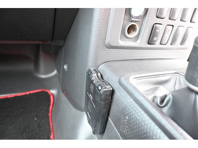 FJクルーザー レッドカラーパッケージ 新品16インチアルミホイール フルセグナビ 前後ドラレコナビ連動 バックカメラ USバンパー フォグランプ BFGタイヤ フロントリフトアップ(40枚目)