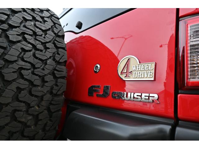 FJクルーザー レッドカラーパッケージ 新品16インチアルミホイール フルセグナビ 前後ドラレコナビ連動 バックカメラ USバンパー フォグランプ BFGタイヤ フロントリフトアップ(41枚目)